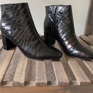Marc Fisher boots